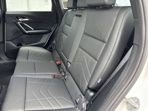 Used 2025 BMW X1 xDrive28i w/ Convenience Package AWD/4WD image 18