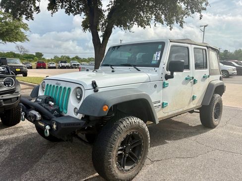 Used 2016 Jeep Wrangler Unlimited Sport AWD/4WD image 5