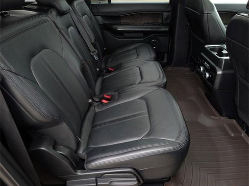 Used 2019 Ford Expedition Max Limited image 33