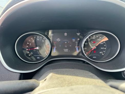 Used 2018 Jeep Compass Limited w/ Navigation Group AWD/4WD image 12