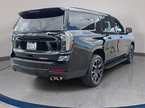 Used 2025 Chevrolet Suburban RST w/ Comfort Package AWD/4WD image 6