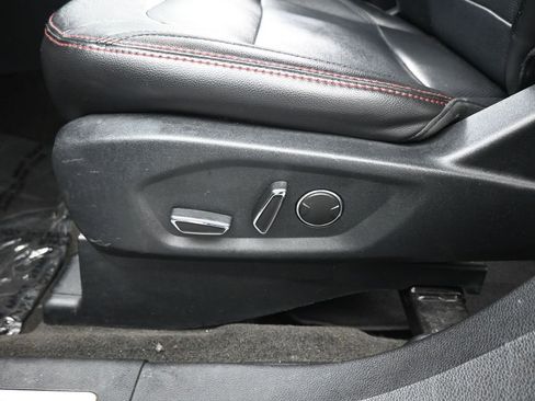 Used 2018 Ford Explorer Sport image 11