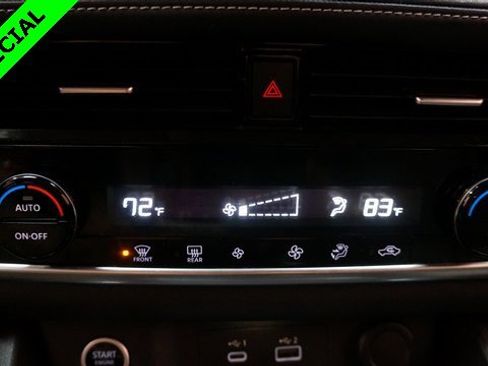 Used 2022 Nissan Rogue SV image 17