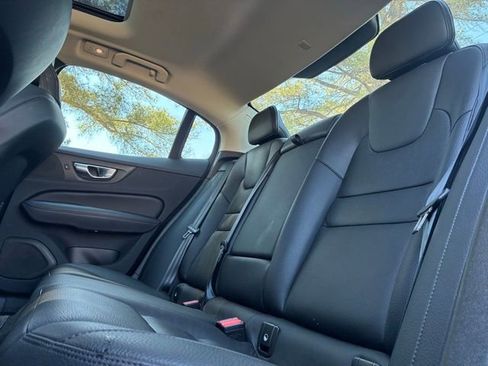 Used 2023 Volvo S60 B5 Plus w/ Climate Package AWD/4WD image 28