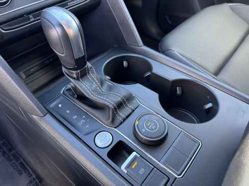 Certified 2023 Volkswagen Atlas SE image 29