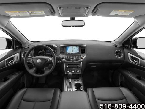 Used 2018 Nissan Pathfinder SV w/ SV Tech Package AWD/4WD image 12