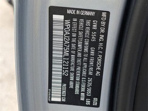 Used 2021 Porsche Panamera image 33