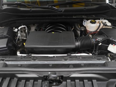 Used 2024 Chevrolet Silverado 1500 ZR2 image 31