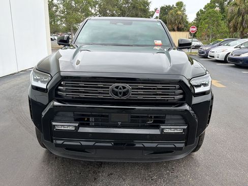 Used 2025 Toyota 4Runner Platinum AWD/4WD image 6