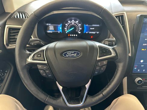 Used 2024 Ford Edge SEL w/ Convenience Package AWD/4WD image 23