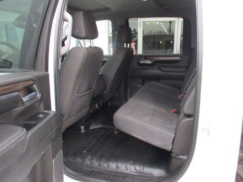 Used 2024 Chevrolet Silverado 3500 LT w/ Convenience Package AWD/4WD image 9