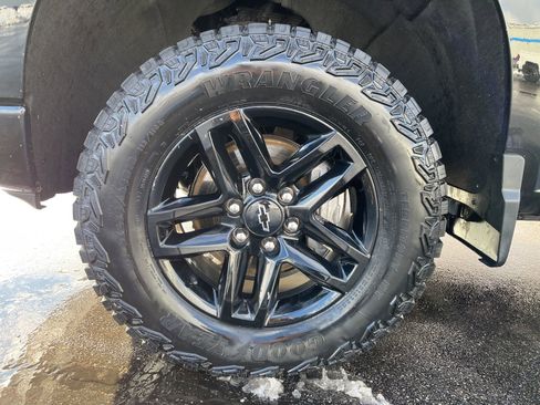 Certified 2023 Chevrolet Silverado 1500 LT Trail Boss image 9