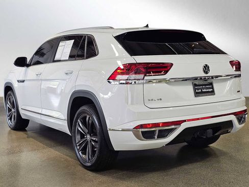 Used 2022 Volkswagen Atlas Cross Sport SEL R-Line AWD/4WD image 5