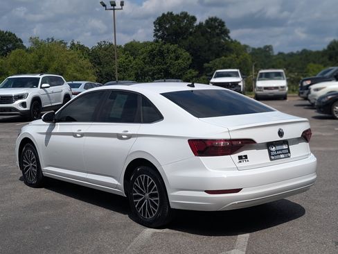 Used 2021 Volkswagen Jetta SE w/ SE Cold Weather Package FWD image 7