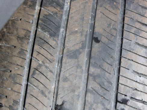 Used 2020 Chevrolet Bolt Premier w/ Infotainment Package image 44