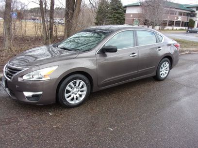 Used 2015 Nissan Altima 2.5 S w/ Power Driver Seat Package