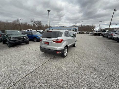 Used 2020 Ford EcoSport SE image 8