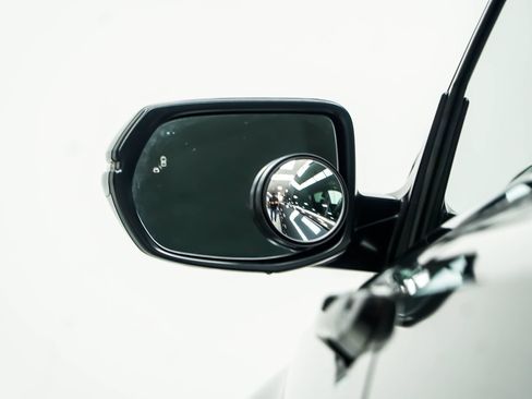 Used 2019 Honda CR-V EX image 16
