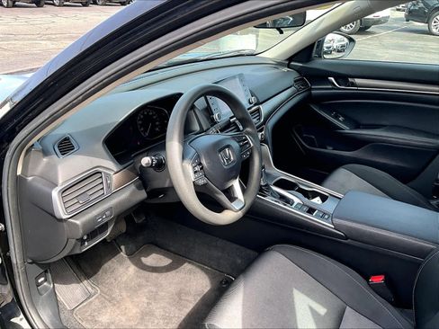 Used 2021 Honda Accord LX image 8