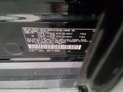 Used 2024 GMC Terrain SLT FWD image 41