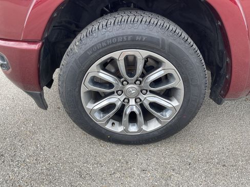 Used 2021 RAM 1500 Laramie w/ Sport Appearance Package AWD/4WD image 11