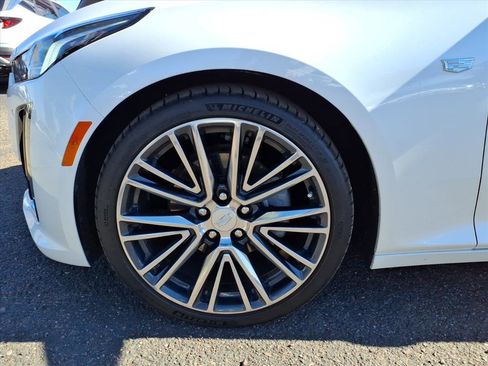 Used 2023 Cadillac CT5 Premium Luxury image 9
