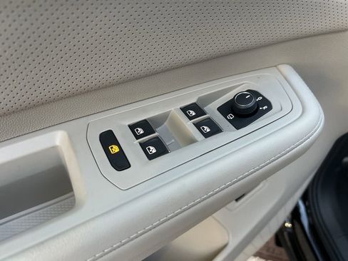 New 2026 Volkswagen Atlas SEL Premium R-Line AWD/4WD image 19