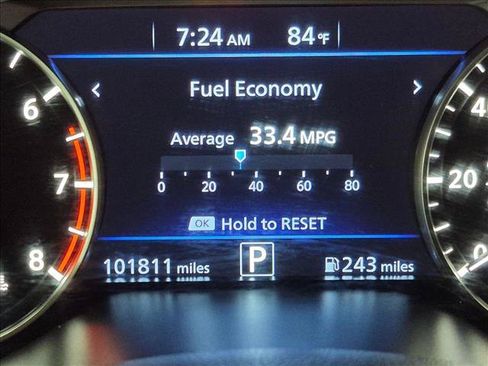 Used 2022 Nissan Altima 2.5 SR FWD image 13