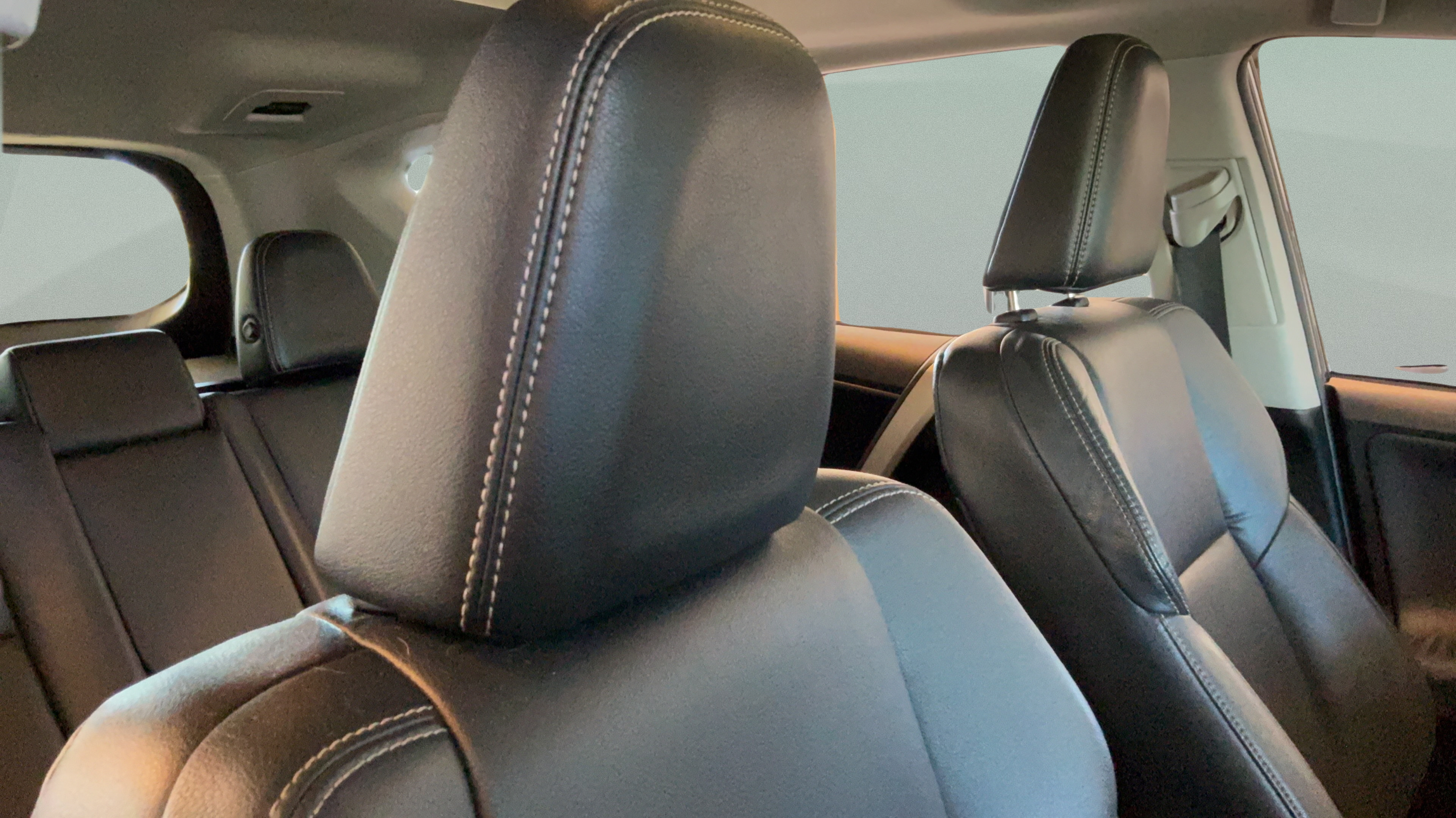 Used 2015 Toyota RAV4 Limited FWD image 36