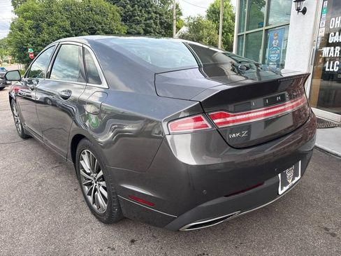 Used 2019 Lincoln MKZ Reserve FWD image 7