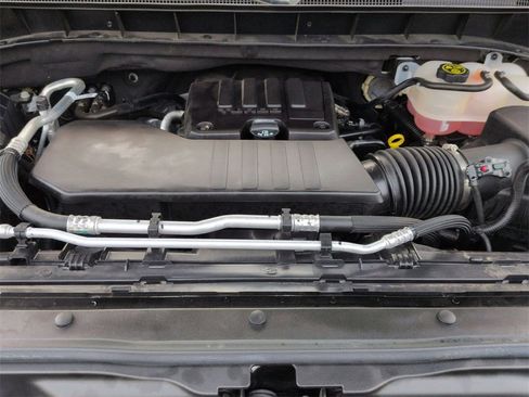 Certified 2023 Chevrolet Silverado 1500 LT image 30