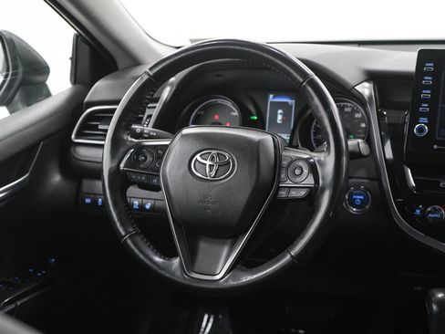 Used 2023 Toyota Camry XLE FWD image 15