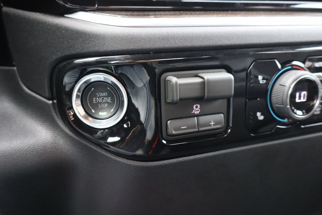 New 2026 Chevrolet Silverado 1500 LT AWD/4WD image 12