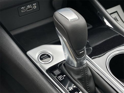 Certified 2022 Nissan Altima 2.5 SV w/ SV Premium Package image 19