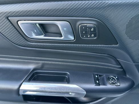 Used 2024 Ford Mustang GT Premium image 11