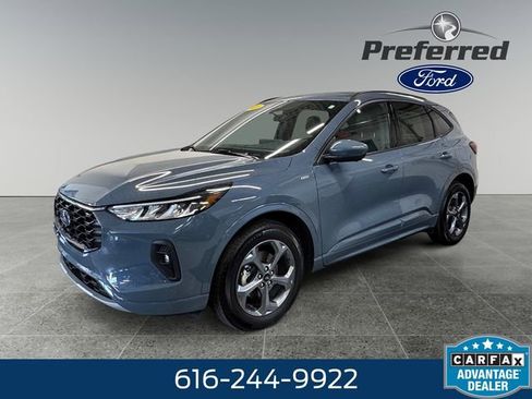 Used 2023 Ford Escape ST-Line Select w/ Tech Pack #2 AWD/4WD image 10