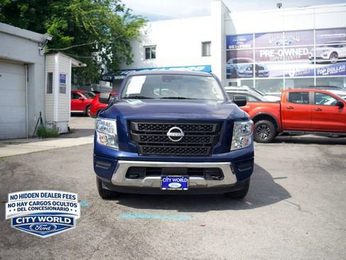 Used 2023 Nissan Titan SV AWD/4WD image 2