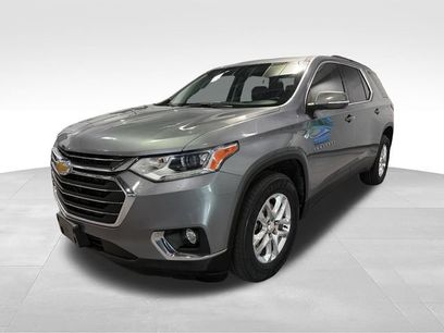 Used 2021 Chevrolet Traverse LT