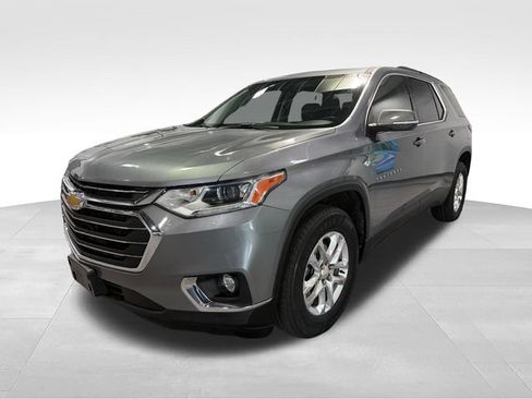 Used 2021 Chevrolet Traverse LT FWD image 1