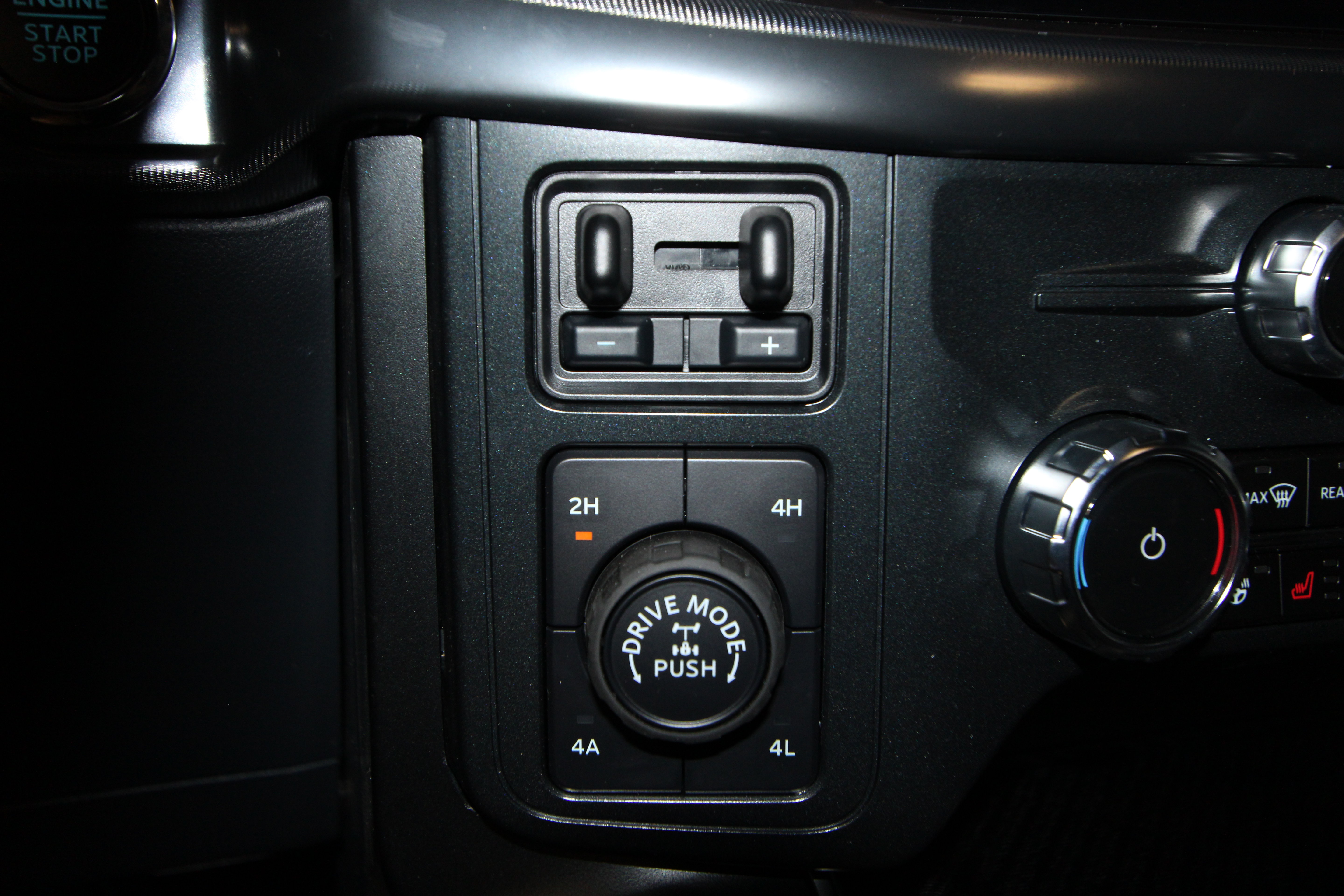 New 2026 Ford F150 Raptor AWD/4WD image 15
