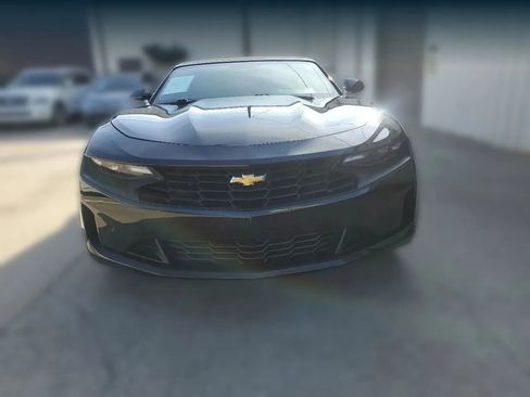 Used 2019 Chevrolet Camaro LT RWD image 13