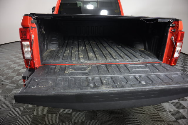 Used 2022 Ford F250 XLT w/ Black Appearance Package AWD/4WD image 37
