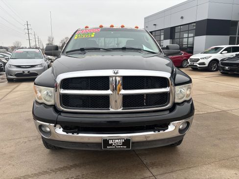 Used 2005 Dodge Ram 3500 Truck SLT w/ Quad Cab Big Horn Value Group image 2