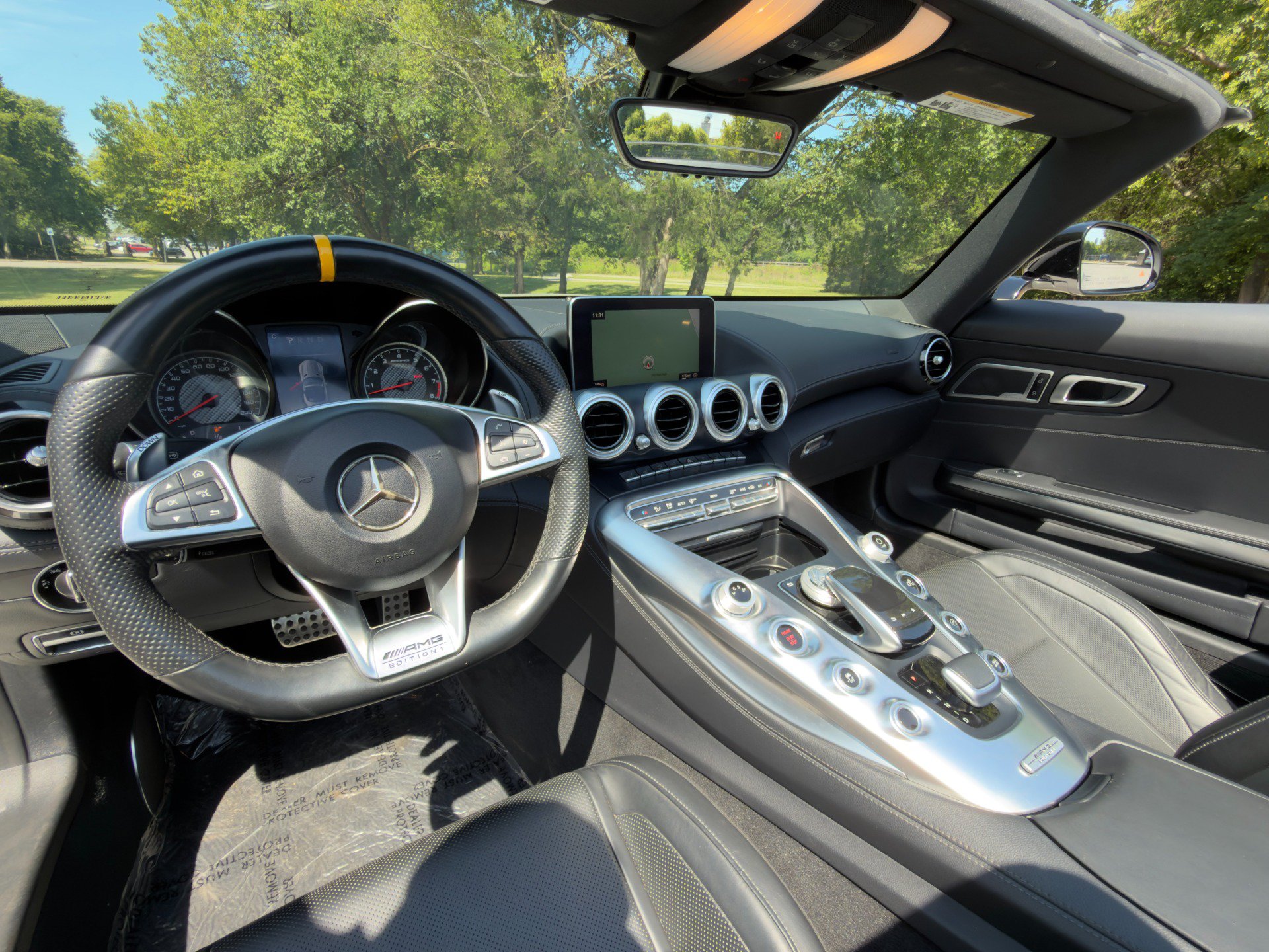 Used 2019 Mercedes-Benz AMG GT Roadster image 35