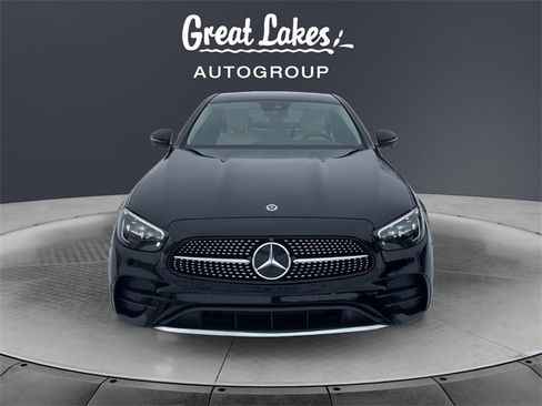 Used 2023 Mercedes-Benz E 350 4MATIC Sedan image 8