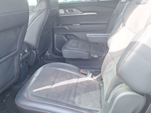 Used 2025 Ford Explorer ST w/ Sun And Sound Package AWD/4WD image 16