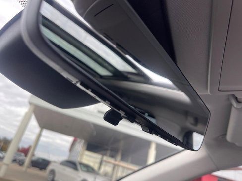 Used 2021 Toyota Highlander Platinum image 40