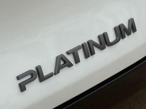 New 2026 Nissan Murano Platinum AWD/4WD image 9