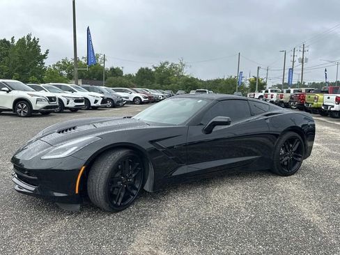 Used 2019 Chevrolet Corvette Stingray Coupe w/ 2LT Preferred Equipment Group RWD image 15