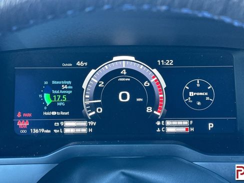 Used 2024 Toyota Tundra Platinum image 29